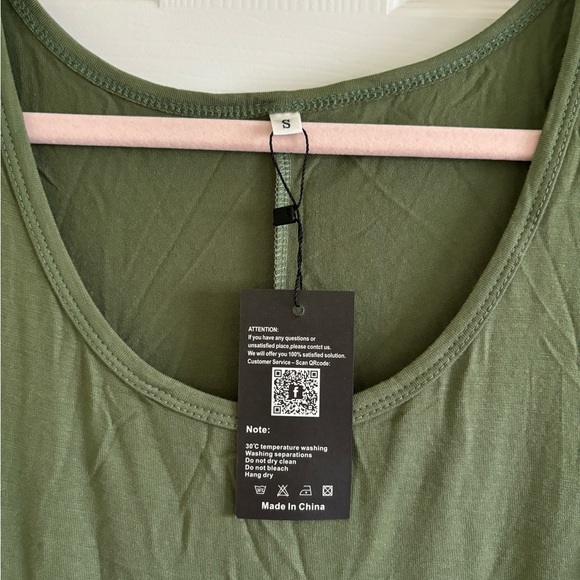 MOLERANI flowy dress - BNWT - Picture 4 of 4